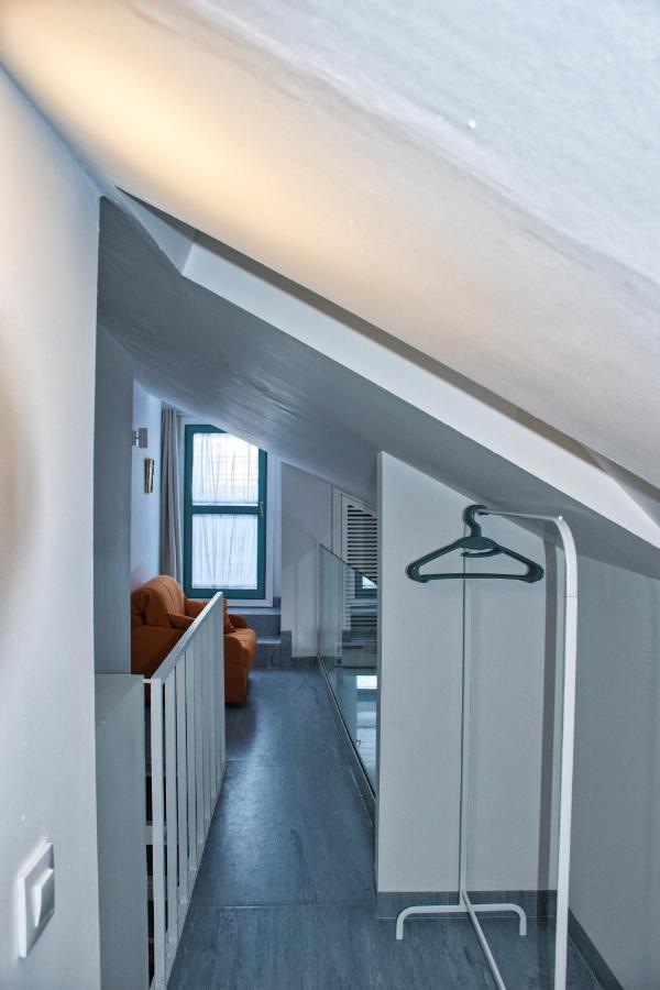 Covadonga 9 Apartments - Triana Sevilla Eksteriør bilde